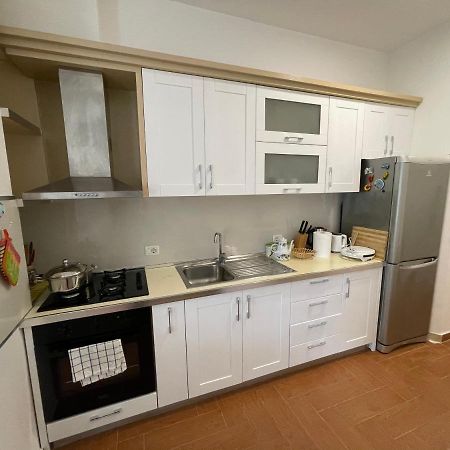 Gjiri Lalzit Apartment Durrës Exteriör bild